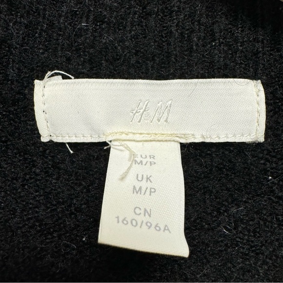 H&M Long Cardigan Size M - Picture 2 of 3